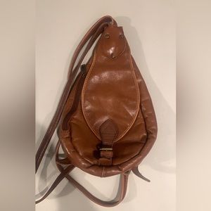 Vintage Hidesign Leather crossbody bag